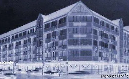 Hotel Am Karlstor 3*