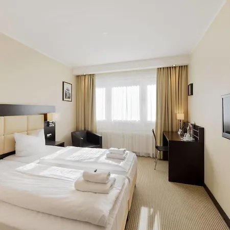 Am Karlstor 3*
